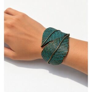 Vintage Green Turquoise Leaf Bohemian Cuff Hinged Clamper Bangle Bracelet Enamel